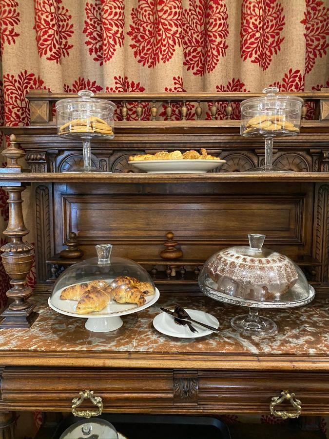 Ebel Boutique Hotel Tiranë Ngoại thất bức ảnh
