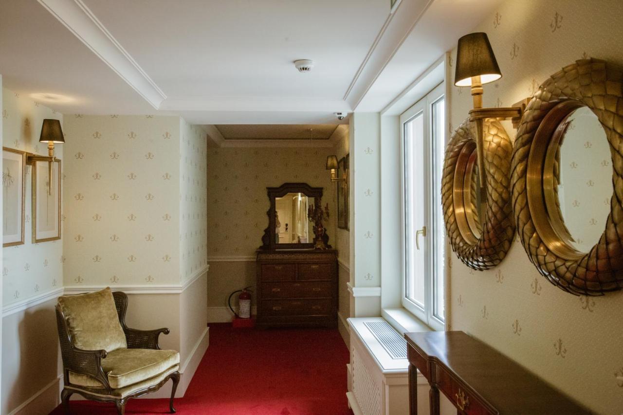 Ebel Boutique Hotel Tiranë Ngoại thất bức ảnh