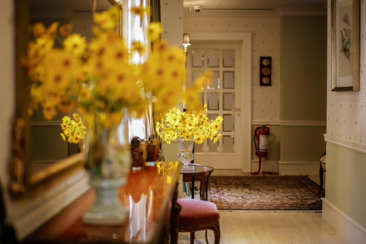 Ebel Boutique Hotel Tiranë Ngoại thất bức ảnh