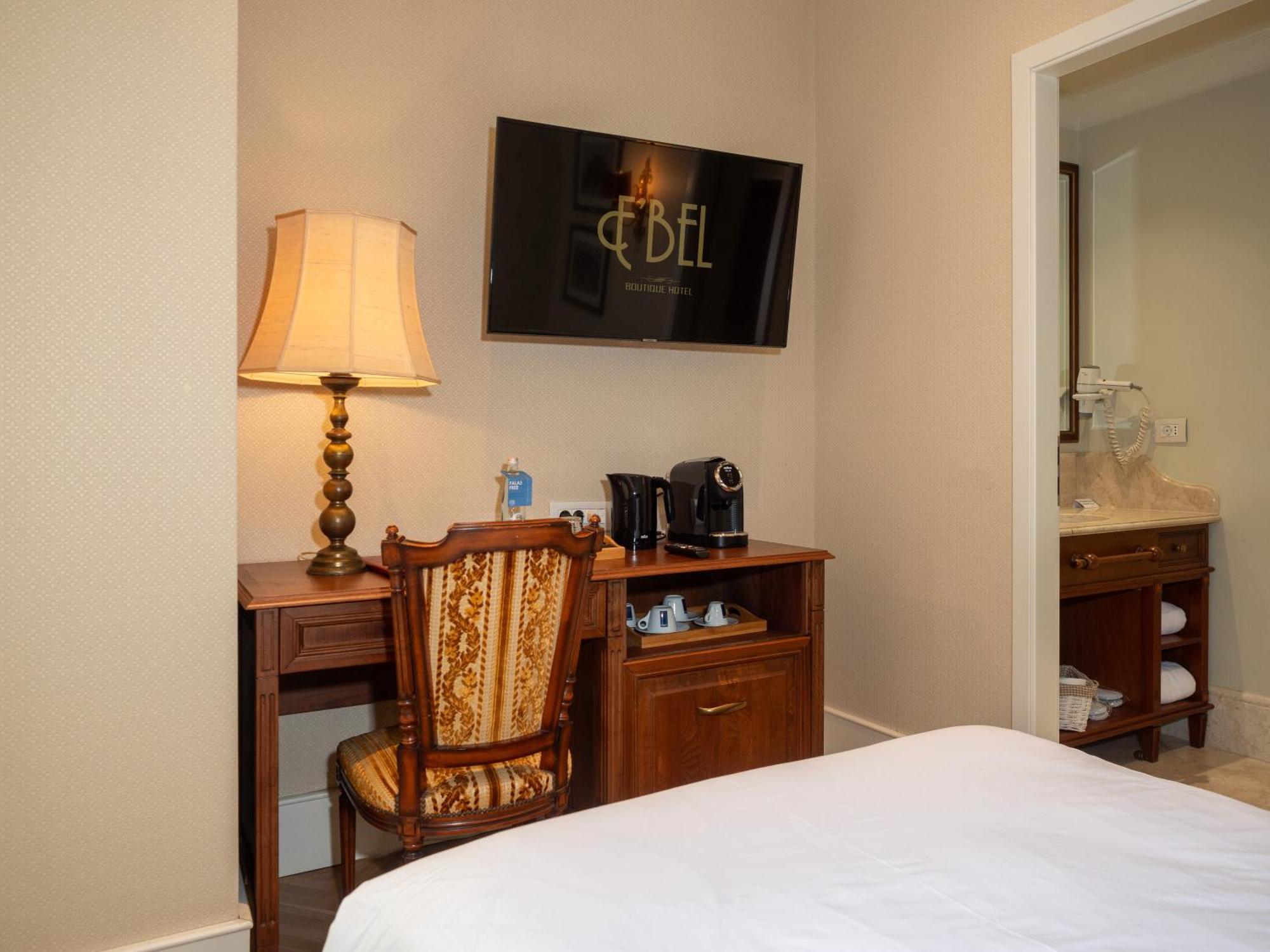 Ebel Boutique Hotel Tiranë Ngoại thất bức ảnh